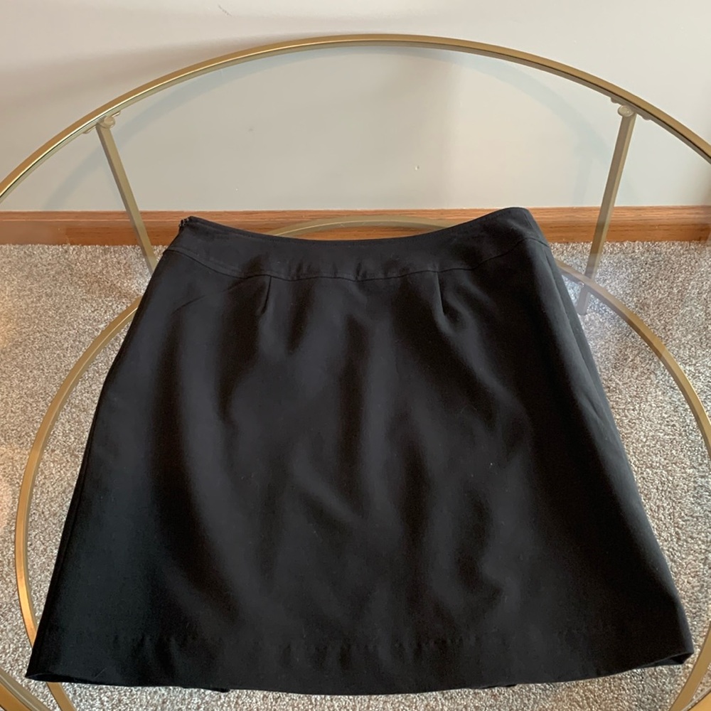 Larry Levine Skirt Size 6 - Picture 4 of 13